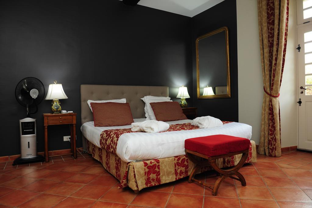Le Chateau De Hotel