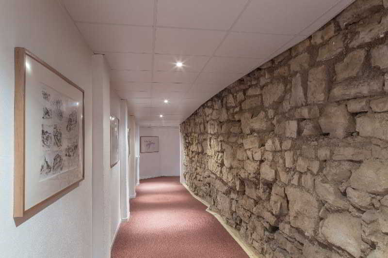 Le Chateau De Hotel
